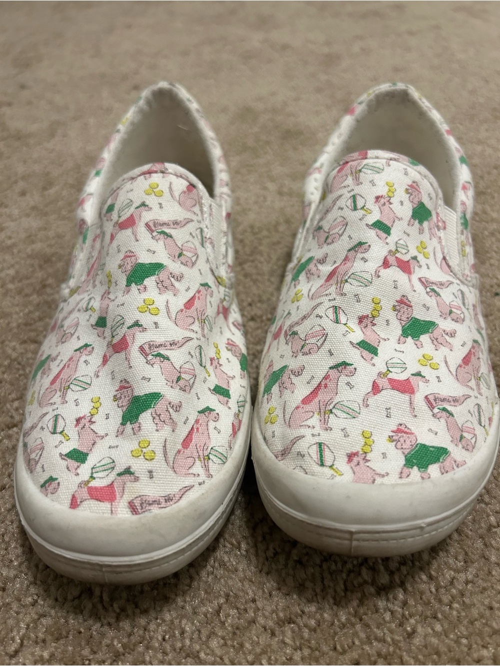 Slip-On Canvas Women's Sneakers with dogs playing pickleball Print